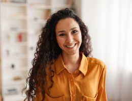 Syrielle, professeur de maths au collège à Saint-Nazaire